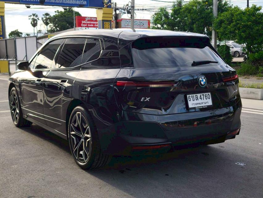 รหัสรถ KPV4760 2024 BMW iX xDrive40 SPORTสีดำ  12