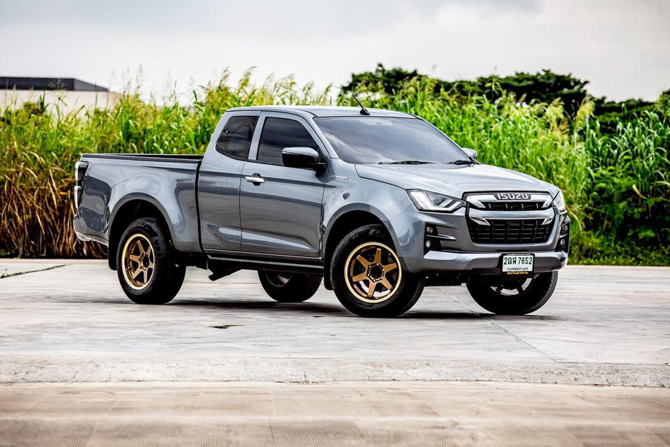 ISUZU D-MAX Hi-lander Cab 1.9 Ddi L ปี 2020 สีเทา มือเดียวป้ายแดง 4