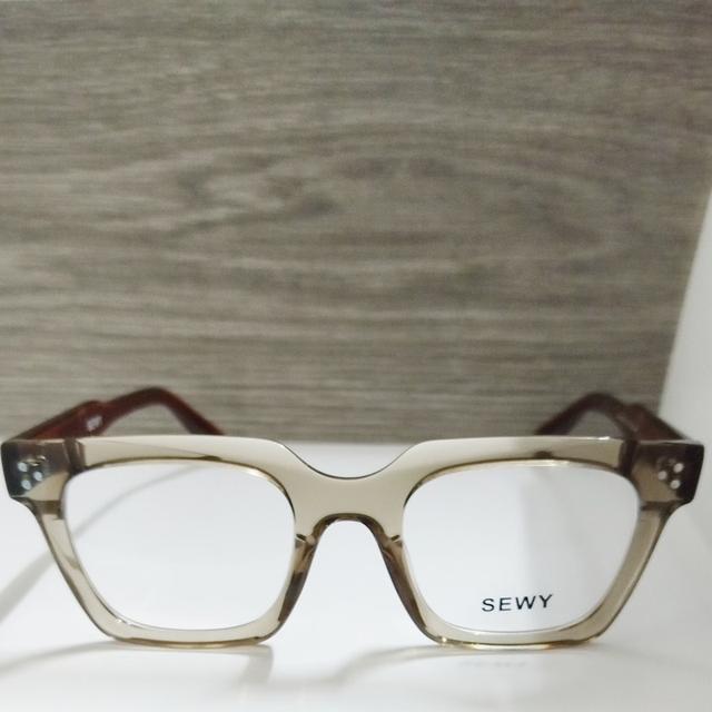 กรอบแว่นตาhandmade acetate แว่นตาแบบลิซ่าใส่ เกรดพรีเมี่ยม ตัดเลนส์แว่นสายตา แว่นกันแดดได้ วัสดุพรีเมี่ยมคุณภาพสูง ขาสปริง ไม่บีบขมับ 2