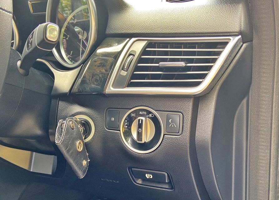 ML-Class ML250CDI W166 รูปที่ 11