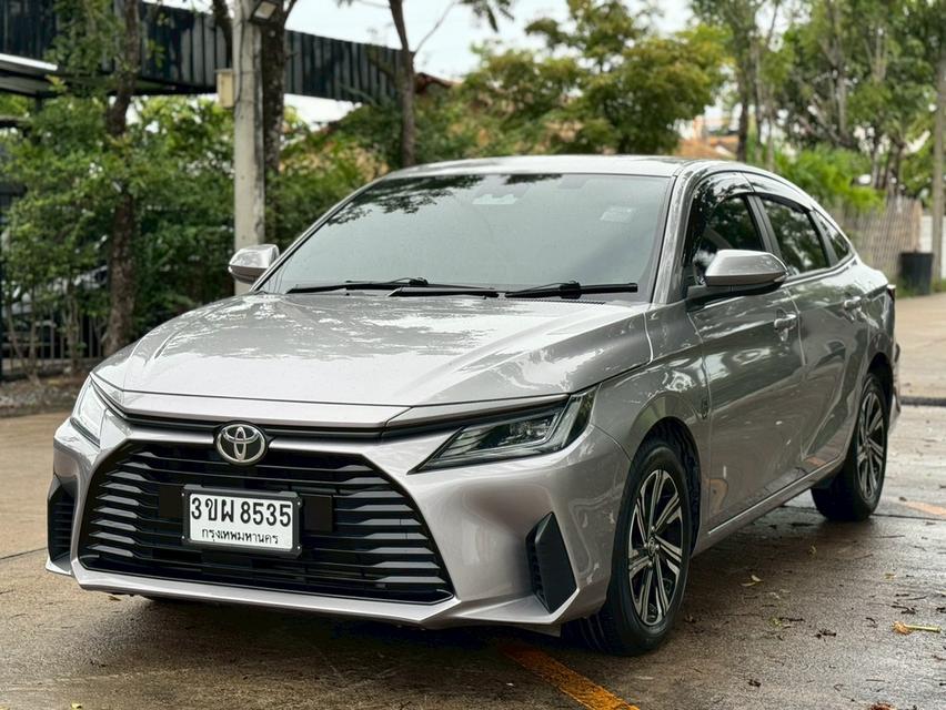 ขาย Toyota Yaris Ativ 1.2Premium ปี23