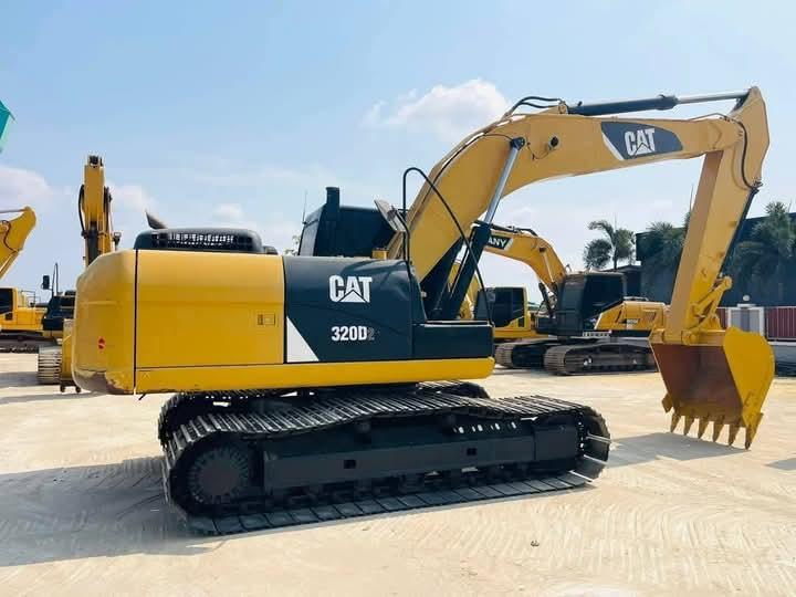 CAT320D2 TDZ 3