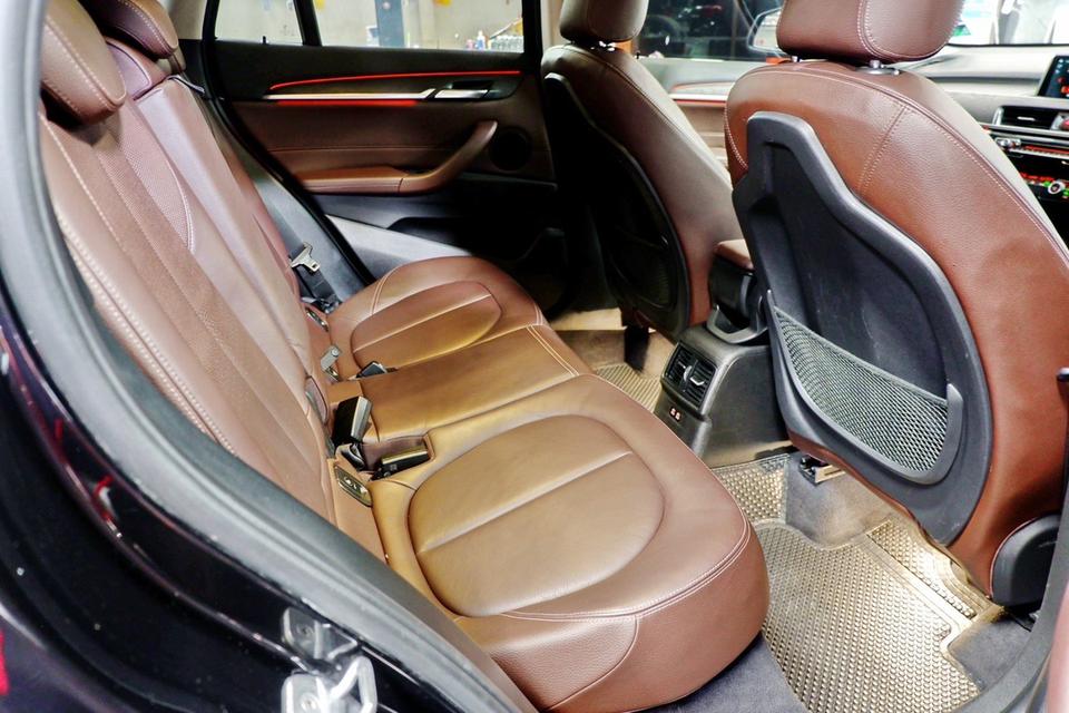 BMW X1 2.0 sDrive18d xLine ปี 2019 14