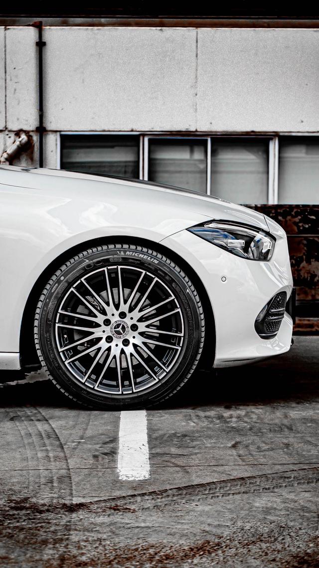 Mercedes-Benz C220d 2.0 Avantgarde 2022 AT มือเดียว