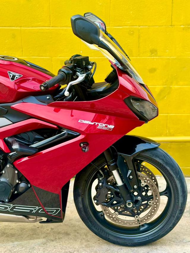 รถบิ๊กไบค์ Triumph Daytona 660 รูปที่ 6
