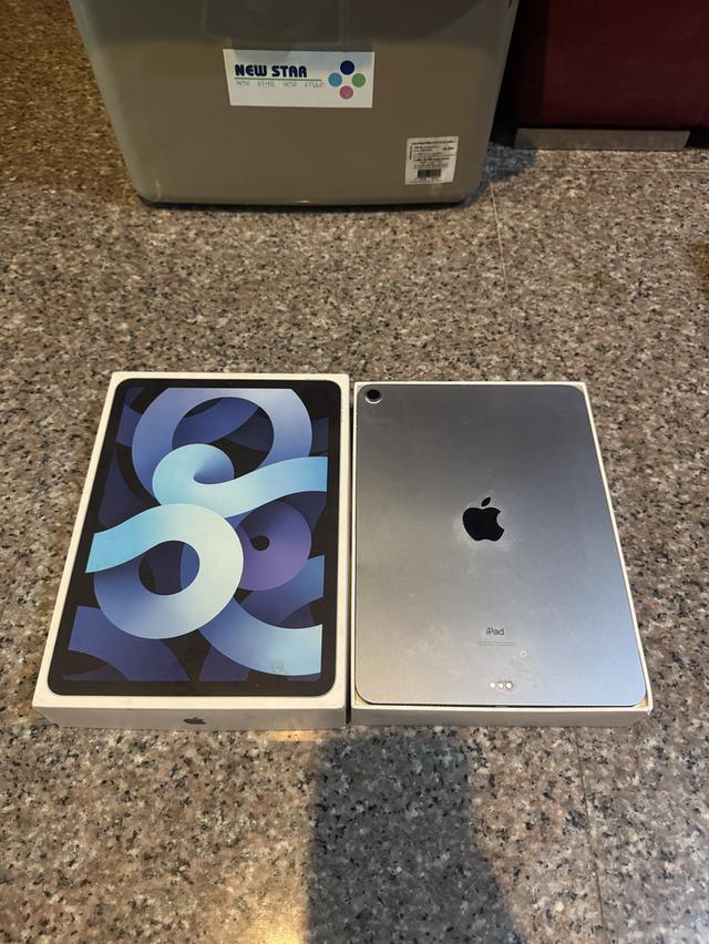 ขายiPadAir4สีใหม่หายากSky Blue64กิ๊กสูนTrueมีกล่องอีมี่ตรงไร้รอยตกบุบใช้งานดีทุกๆฟังชั่นถูกๆ 2