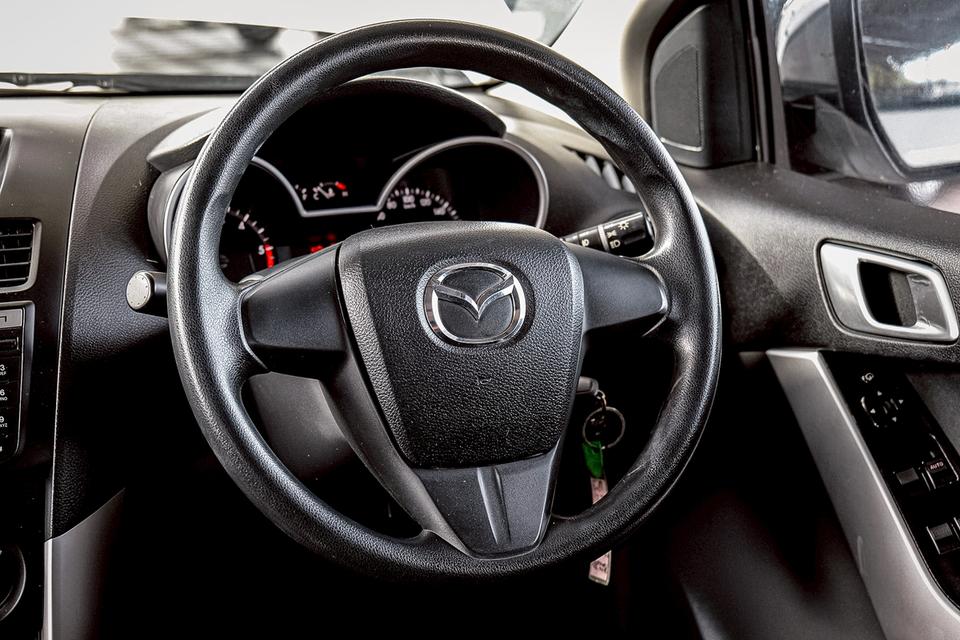 Mazda BT-50 เครื่องยนต์ 2.2 S ปี 2014 6