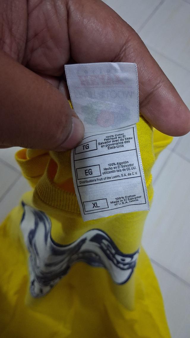 เสื้อยืดวินเทจมือสอง สีเหลือง สรีนดี SPAM 70th Anniversary Graphic Print T-Shirt Size XL Yellow, 100% Cotton, 2007 ลายสวย ผ้าใส่สบาย รูปย่อยที่ 4