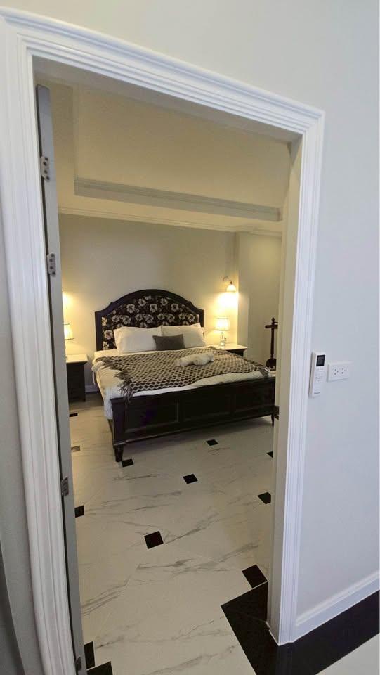 ✨ใช้ชีวิตแบบ Lux Living ในบ้านเดี่ยว 3 ชั้น ดีไซน์พรีเมียม พร้อมให้เช่าแล้ววันนี้