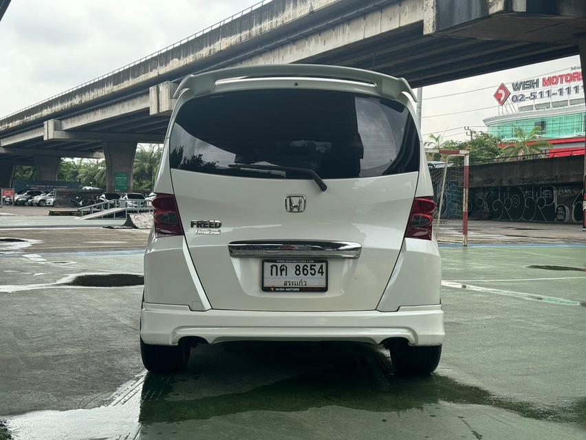 ขายรถ Honda Freed 1.5E ปี 2013 สีขาว เกียร์ออโต้ 5