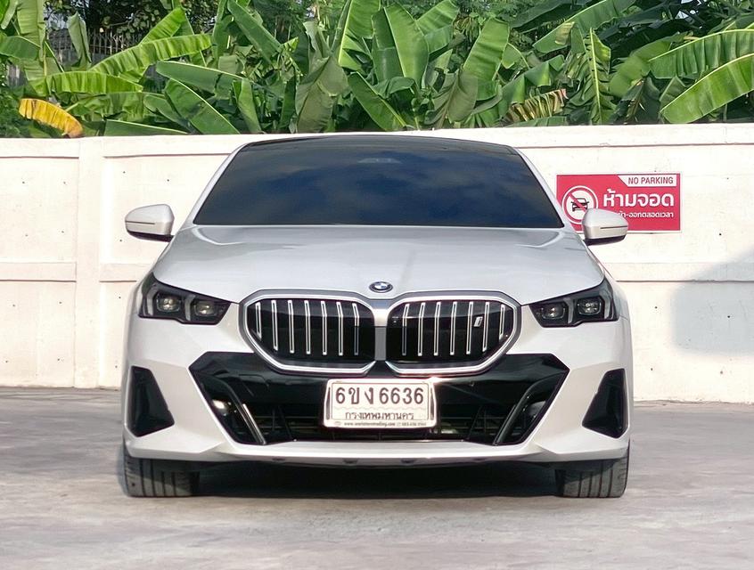 BMW i5 edrive 40 Msport ปี23 2