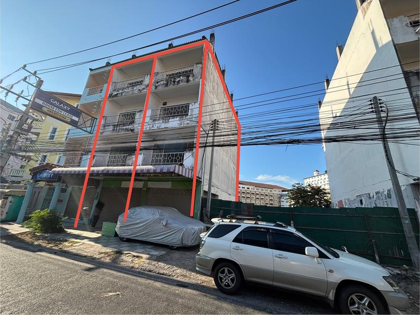 ขายด่วน 9.5 M ตึกคู่พัทยาใต้ 4 ชั้น+ดาดฟ้า 29.6 ตร.ว. 2