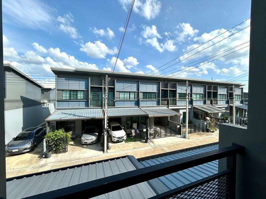 ขายด่วน!! สิริ เพลส รังสิต (Siri Place Rangsit) ทาวน์โฮมหลังมุม ติดทางด่วนอุดรรัถยา (ด่านบางพูน) ใกล้ฟิวเจอร์พาร์ครังสิต รถไฟฟ้าสายสีแดง สถานีรังสิต!! 10
