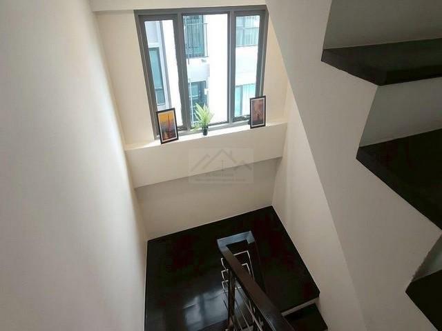 ให้เช่าโฮมออฟฟิศ 6 ชั้น 570 ตรม. The Quartier รัชดา 32 สไตล์ Modern เรียบหรู ลิฟต์ส่วนตัว ใกล้ MRT ลาดพร้าว *** มี 2 ตึก 4