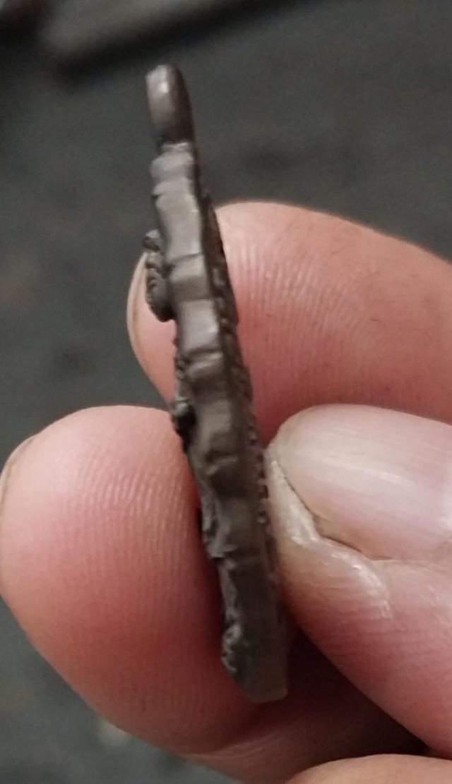 เหรียญเจ้าแม่กวนอิมวัดซับไม้แดง 3