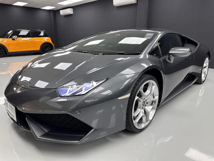 Lamborghini Huracan ปี 2016 สีเทา 2