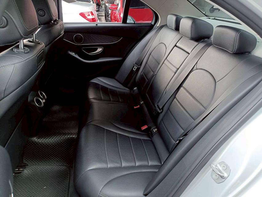 Benz C350e 2.0Hybrid ปี18 14