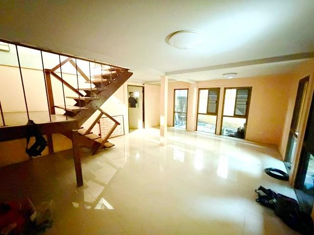 เซ็นทรัล สีลม 1.4 กม.BTS เซนต์หลุยส์ 750 ม.ให้เช่าบ้านเดียว 2 ชั้น รร.นานาชาติเซนต์แอนดรูส์ สาทร 2.0 กม.แหล่งชุมชน ซ.นรา 3