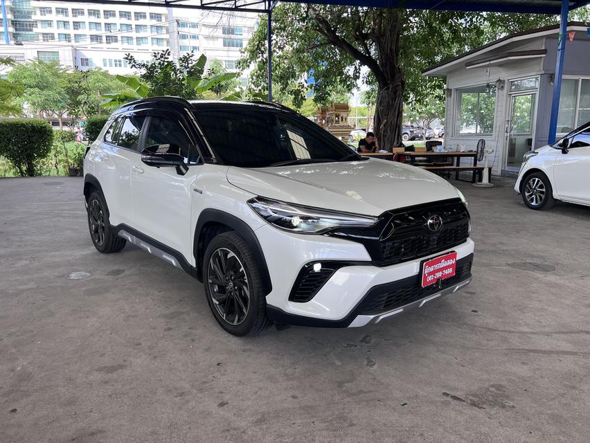 ขาย Toyota Cross 1.8 GR Sport Hybrid ปี 2022 ออโต้ สีขาว เครื่องเบนซิน+ไฟฟ้า รถสวยขับดี ประหยัดน้ำมัน รูปที่ 3