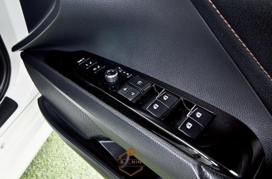 รถยนต์ Toyota camry 6