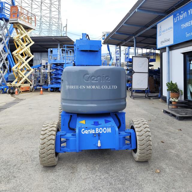 รถกระเช้า Boom Lift Genie Z-45/25J 4