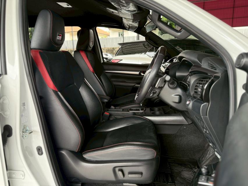 TOYOTA HILUX REVO 2.8 GR SPORT 4WD 2023  10