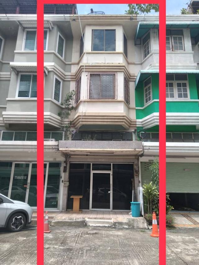 อาคารพาณิช 3ชั้นครึ่ง 1