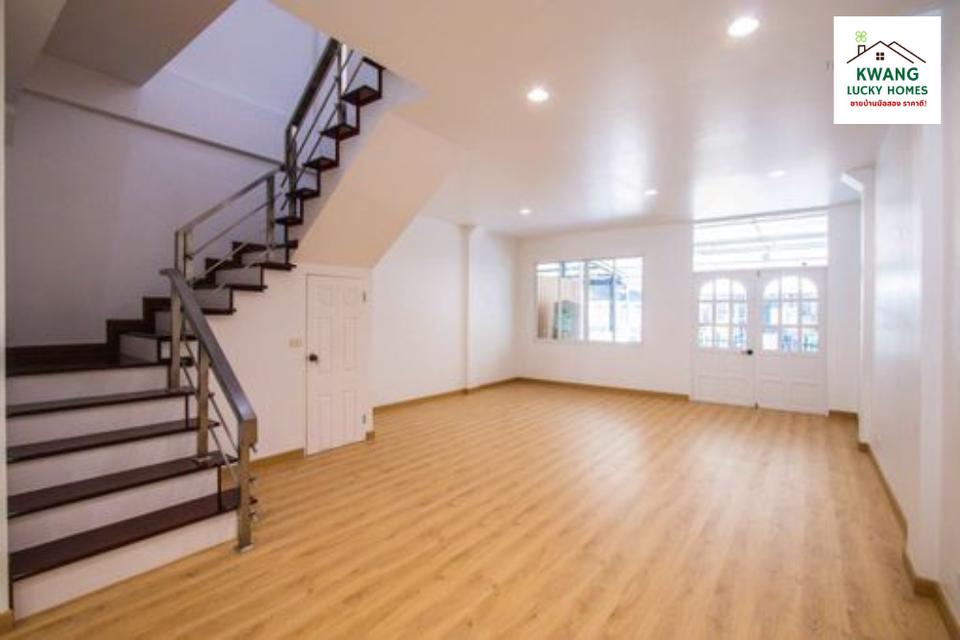 บ้านทาวน์โฮม ใกล้ BTS ปุณณวิถี 6