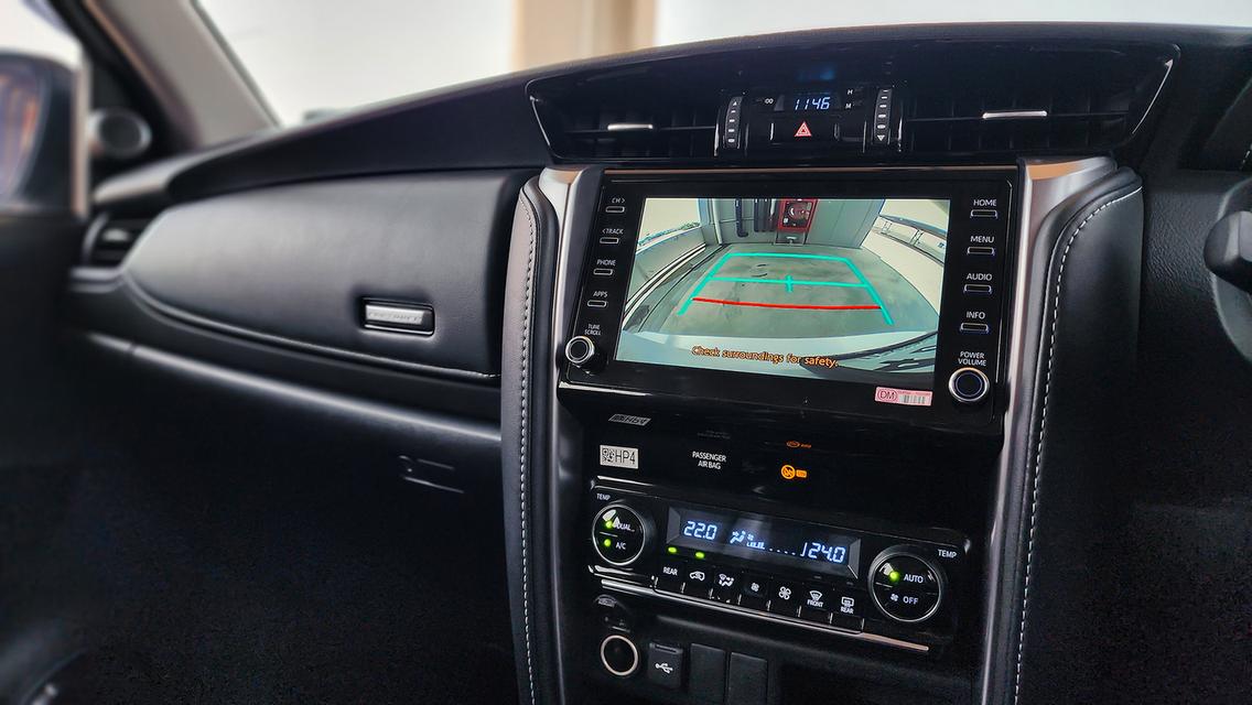 TOYOTA Fortuner 2.4 Leader G 6A/T ปี 2023 รูปที่ 18