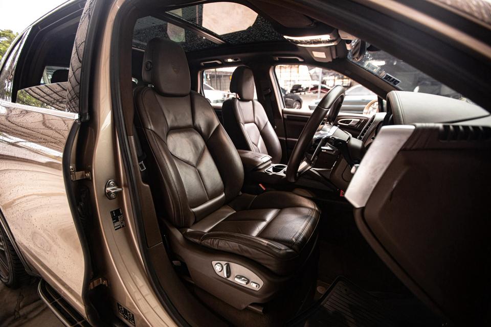 Porsche Cayenne 3.0Hybrid ปี15 รูปที่ 17