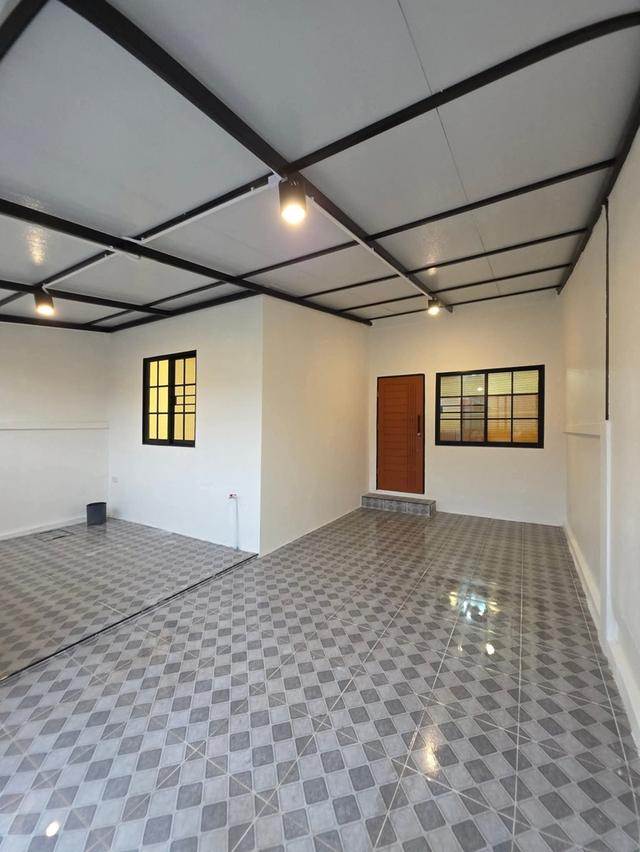 บ้านมือสองรีโนเวทใหม่ทั้งหลัง