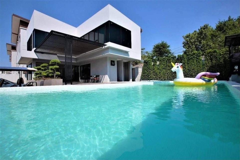 ให้เช่าบ้านทาวน์โฮม 3 ชั้น หมู่บ้านโครงการ สิริเฮ้าท์ รัชดา 18 SIRIHOUSE (หลังมุม)ใจกลางรัชดา-ลาดพร้าว 17
