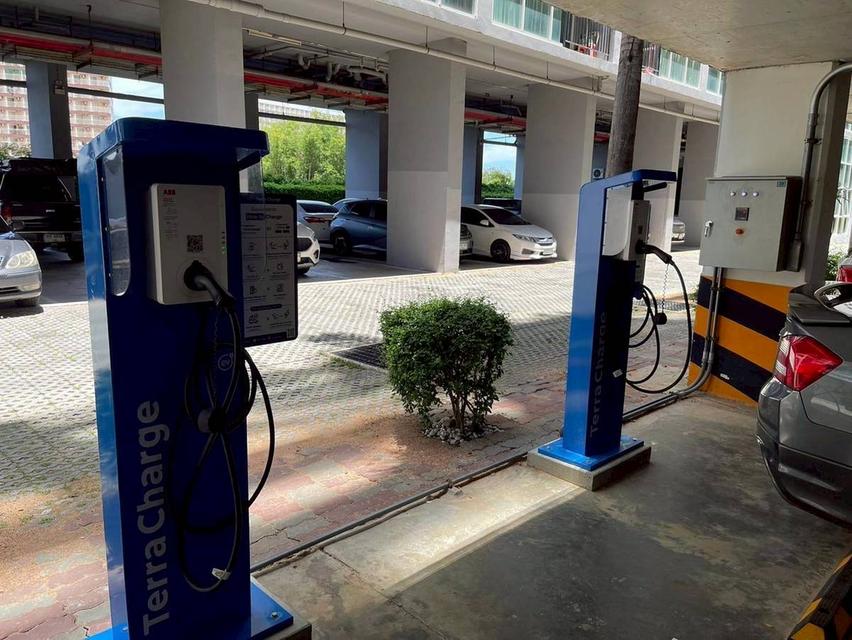 Twin Tower​  Pattaya​Jomtien​  For rent  1 bedroom  1 bathroom  Size 25 sqm.  Building A, Floor 21 Fully furnished  new set .  Rent 11,000 baht/Mont 5