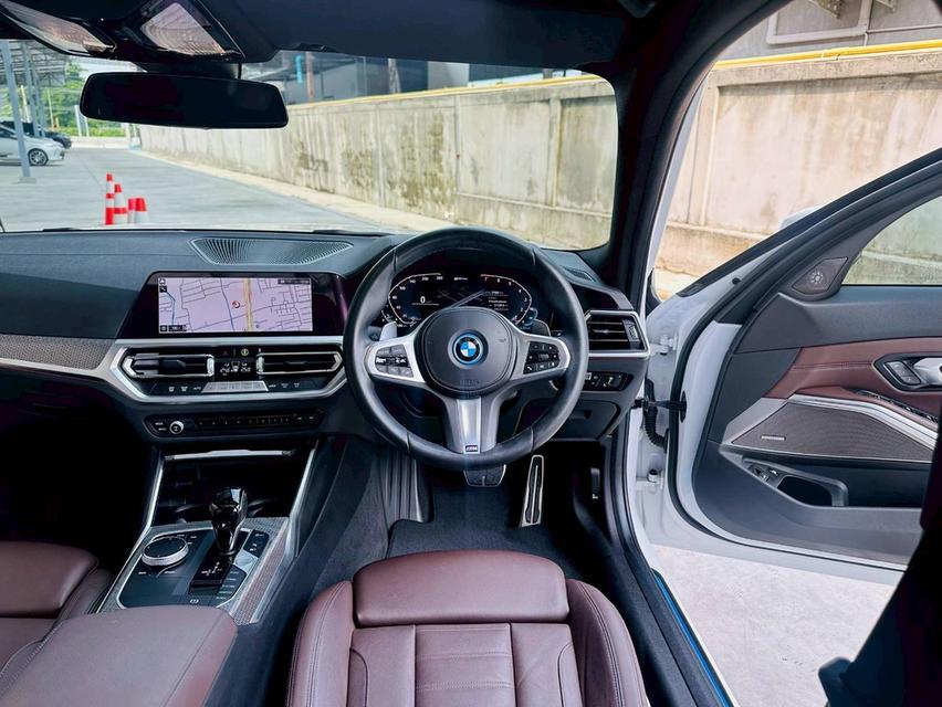 2023 BMW 330e M Sport Plug-in Hybrid โฉม G20 รถใหม่ ราคาสุดคุ้ม 14