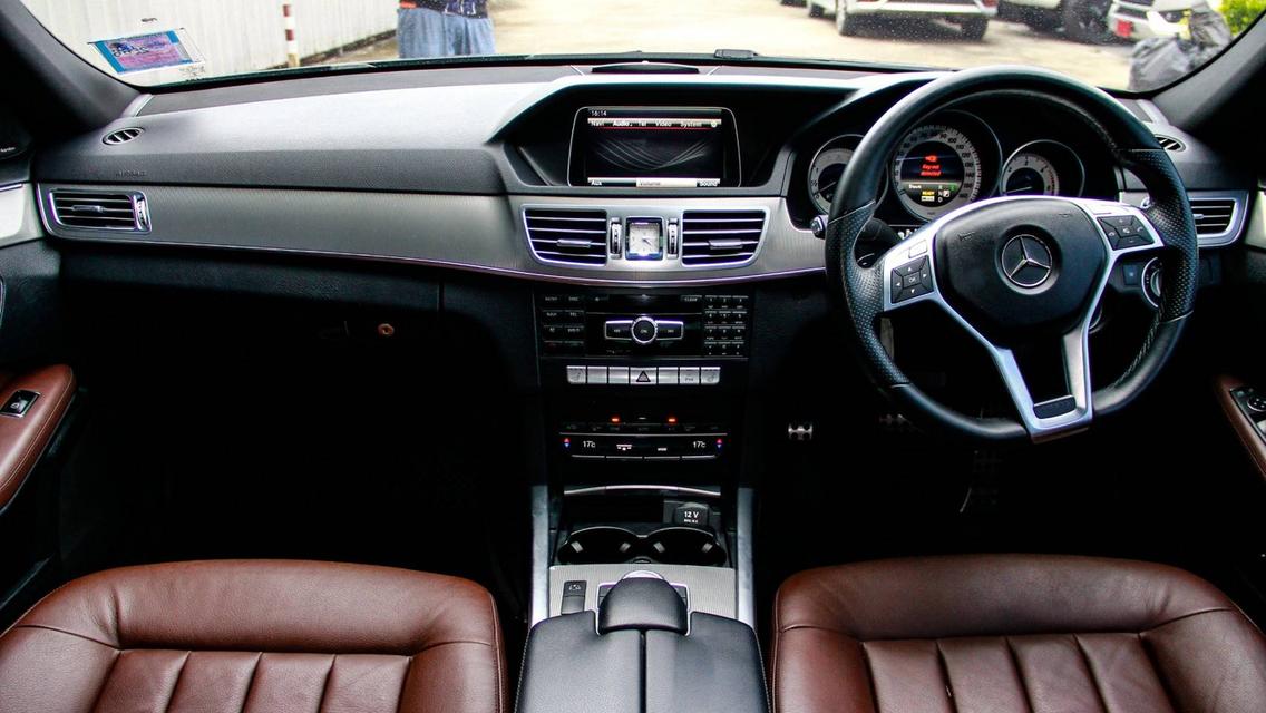 BENZ E-CLASS, E300 BLUETEC HYBRID AMG W212 ปี 2014 รถสวยประวัติดี ราคาถูก 5