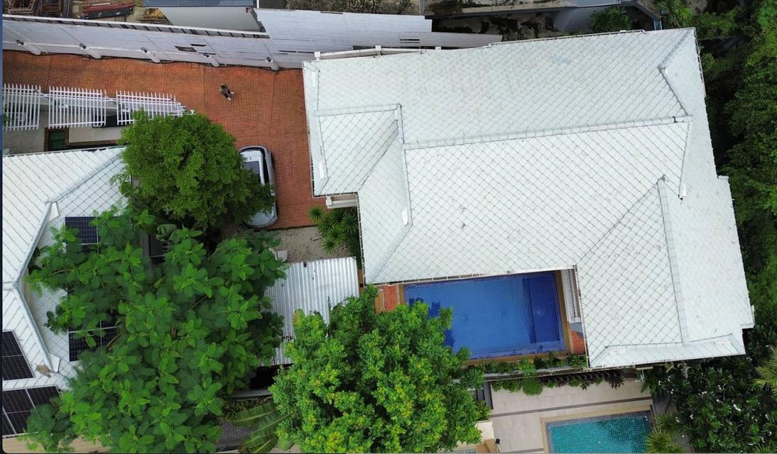 ขายบ้านเดี่ยว 2 ชั้น พร้อมที่ดิน ขนาด 133.7 ตรว. สุขุมวิท 33 ตรงข้ามห้างเอ็มสเฟียร์ ใจกลางสุขุมวิท ใกล้ BTS พร้อมพงษ์ และ EmDistrict 14