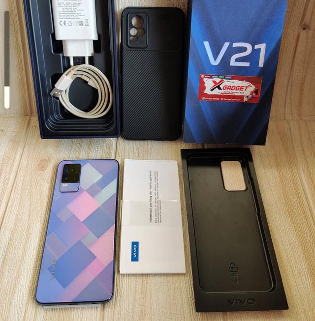 ขาย Vivo V21 เครื่องใหม่มาก อุปกรณ์ครบ