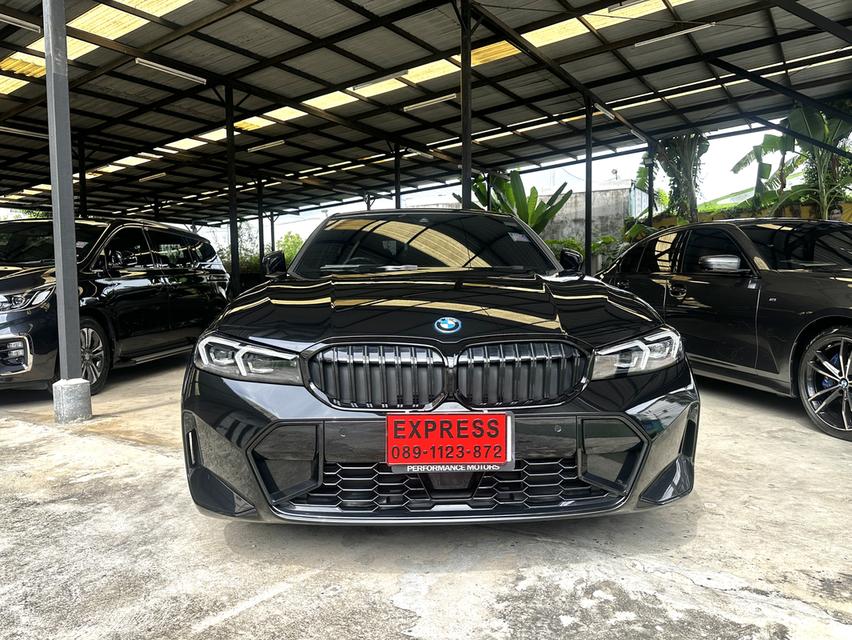 BMW 330e Plug-in Hybrid M Sport ปี2024 เลขไมล์ 15,xxx km