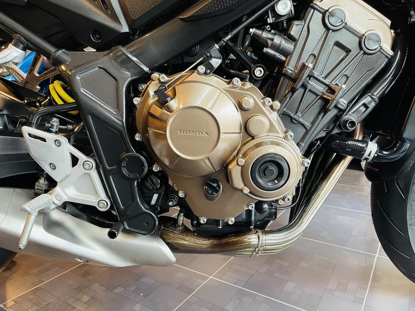 ขายด่วนมือเดียวCb650r/2020 รูปที่ 7