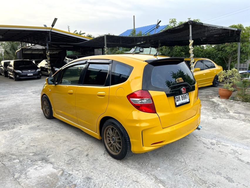 Honda JAZZ GE ออโต้ ปี08 รถบ้านเดิมๆ จัดทรง แต่งหล่อ สีเต็ม100 ภาษี 68 5