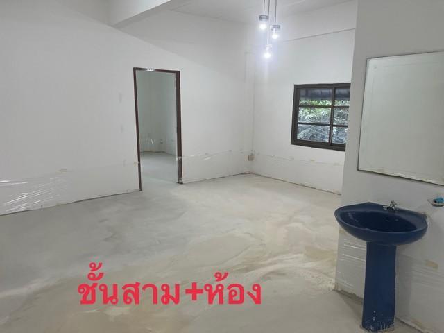 ให้เช่าอาคารพาณิชย์ 4.5 ชั้น 28 ตรว. ห้องมุม ย่านลาดพร้าว-วังหิน เหมาะทำคลีนิค หรือโฮมออฟฟิศ 5