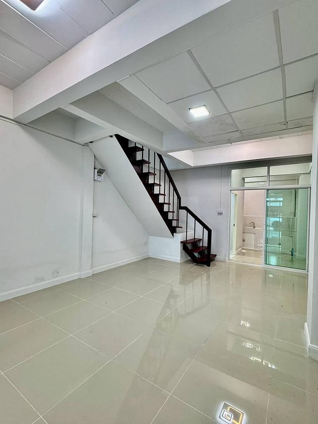 หมู่บ้านอัมพรไพศาล 11