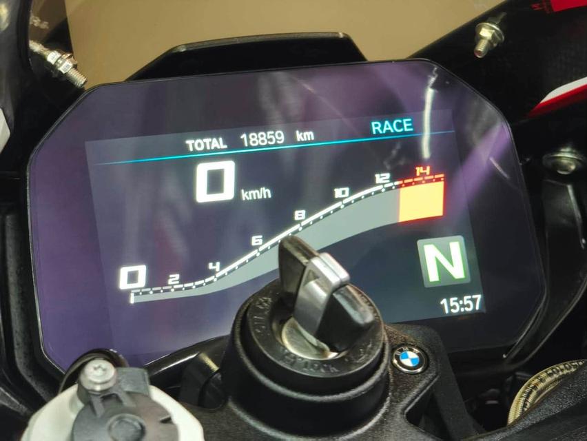 BMW S1000RR ปี 2022 แต่งเต็ม ออกรถ 0 บาท รูปที่ 11