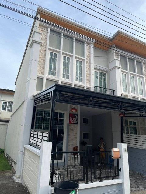 P468 ให้เช่าทาวน์เฮ้าส์ 2 ชั้น โครงการ โกลเด้น ทาวน์ บางนา-สวนหลวง Golden Town Bangna-Suanluang ห้องมุม ไม่รับสัตว์เลี้ยง เหมาะอยู่อาศัย 2