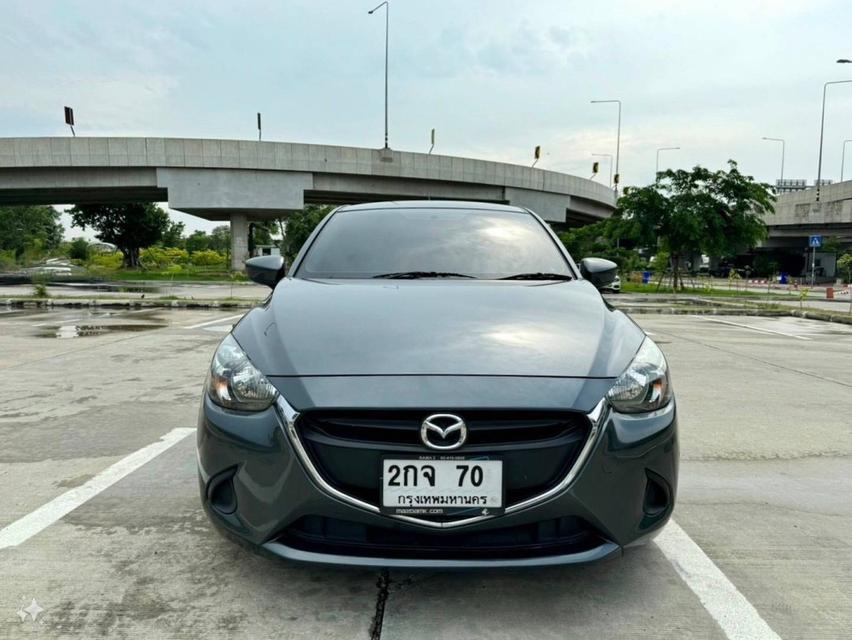 Mazda  2 Skyactive1.3 2016 Sports Standard Hatchback  (พร้อมทะเบียนสวย)   9