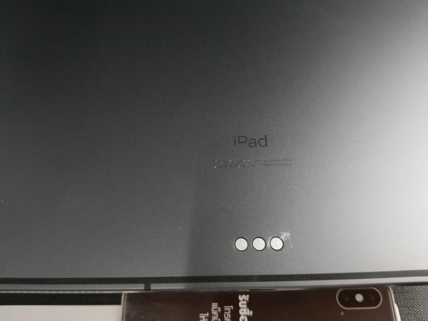 รูป ขาย/แลก iPad Pro (2020) 12.9นิ้ว 256GB Cellular Space Gray ศูนย์ไทย ประกันศูนย์ 15/11/2565 สภาพสวย เพียง 33,900 บาท  1