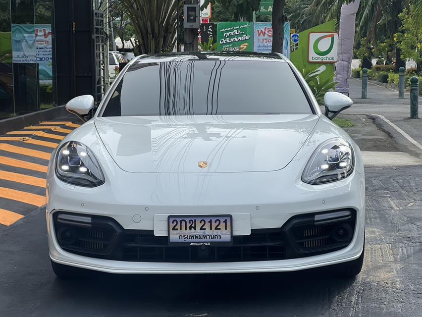 Porsche Panamera E hybrid ปี 2018