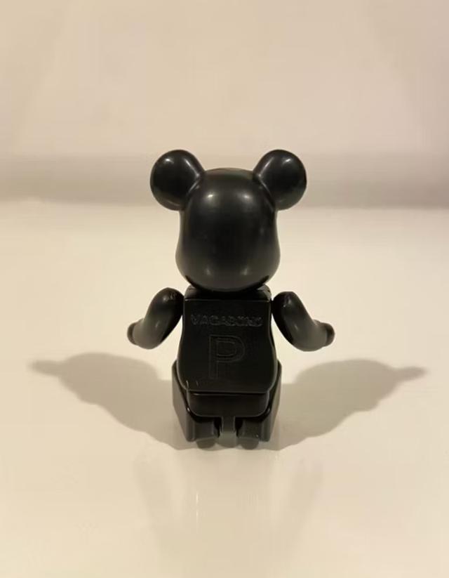 ตุ๊กตา Bearbrick สีดำตัวเล็ก 3