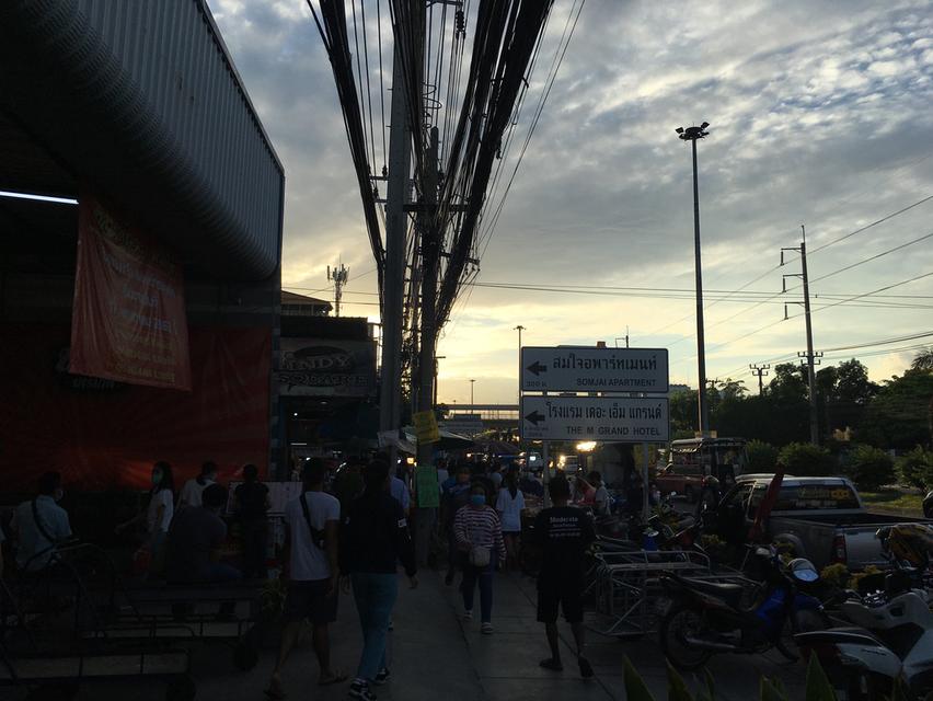 ให้เช่าห้องชุด ลานดาวทาวเวอร์ คอนโดมิเนียม พร้อมเข้าอยู่ได้ทันที ห่างสถานีรถไฟฟ้า BTS ศรีเทพา เพียง 1.4 กม. ราคา 2,000 บาทต่อเดือน 20