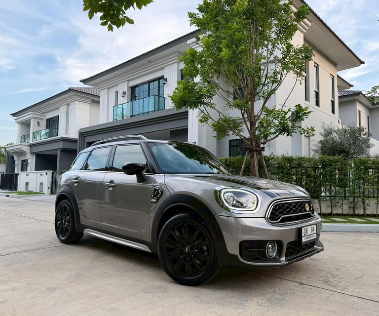 Mini Countryman S Hightrim Top ปี 20 จด23 สวยสุดในรุ่น มือเดียว สภาพป้ายแดง ใช้น้อย 20,xxx โลแท้ เข้าศูนย์ตลอด 19